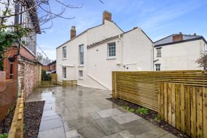 Photo 27- click for photo gallery